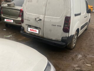 2011 Peugeot Partner II, белый, 230000 рублей, вид 3