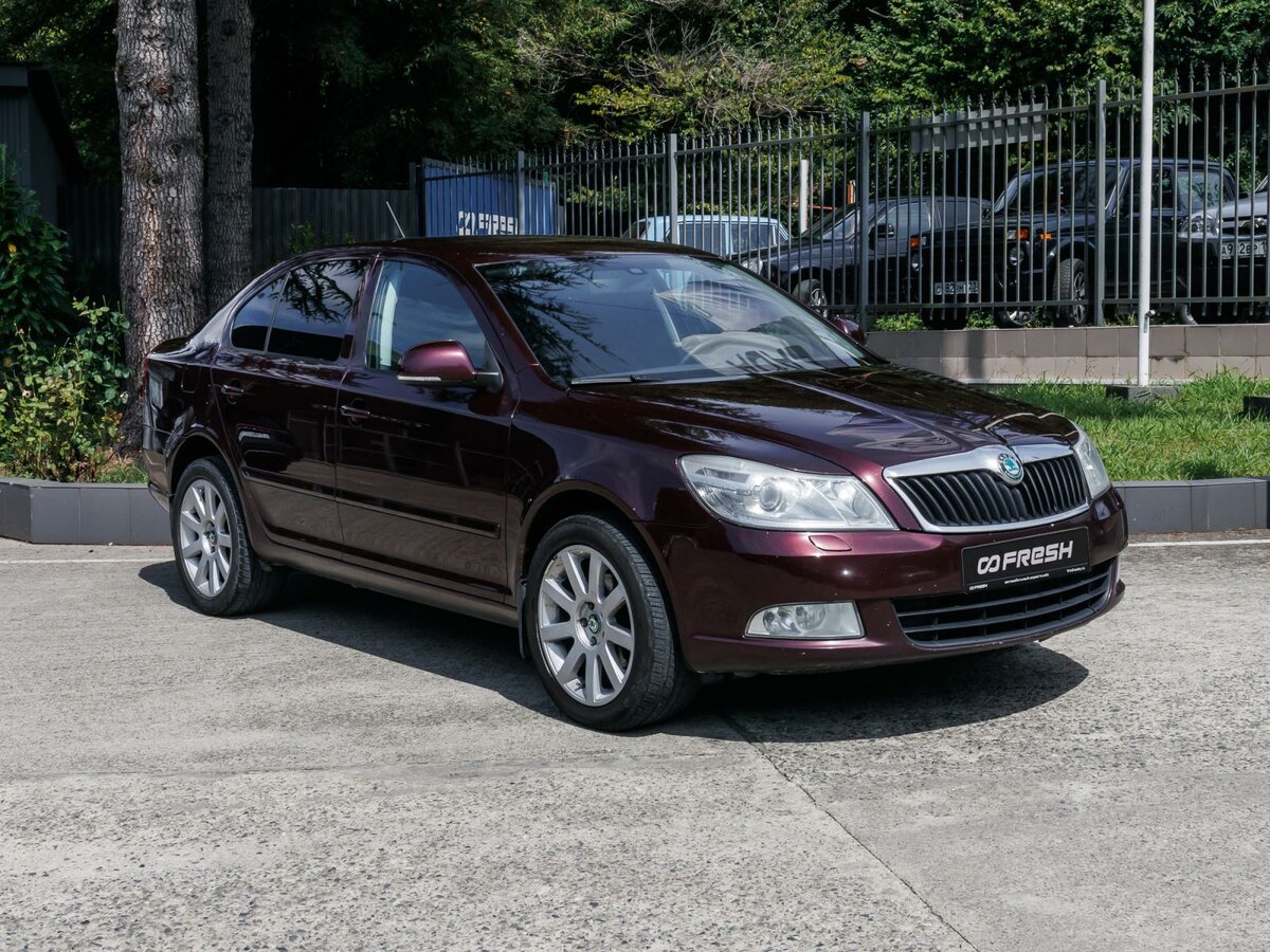 Открыть фотографии: Skoda Octavia II (A5) Рестайлинг
