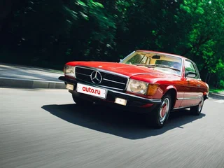 1979 Mercedes-Benz SLC 280 C107, красный, 6500000 рублей, вид 1