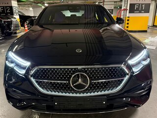 2025 Mercedes-Benz E-Класс 300 VI (W214, S214), чёрный, 9180000 рублей, вид 2