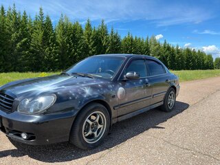 2011 Hyundai Sonata ТагАЗ IV (EF) Рестайлинг, чёрный, 700000 рублей, вид 1