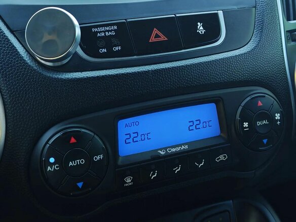 2012 Hyundai ix35 I, чёрный, 1279000 рублей - вид 14