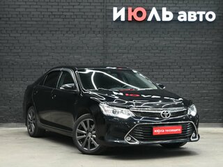 2017 Toyota Camry VII (XV50) Рестайлинг, чёрный, 2550000 рублей, вид 3