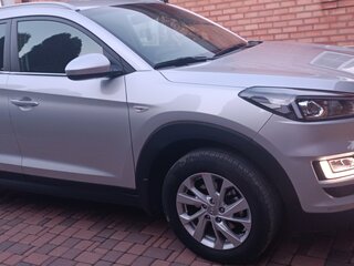 2020 Hyundai Tucson III Рестайлинг, серебристый, 2300000 рублей, вид 4