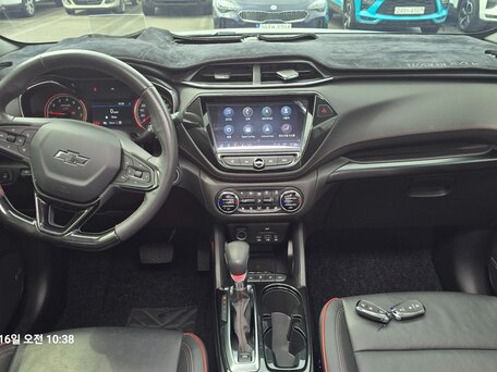 2022 Chevrolet TrailBlazer III, белый, 1830000 рублей, вид 5