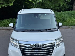 2018 Toyota Roomy I, белый, 945000 рублей, вид 1