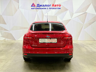 2016 Ford Focus III Рестайлинг, красный, 910000 рублей, вид 5