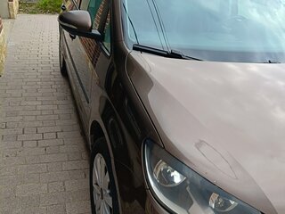 2013 Volkswagen Touran I Рестайлинг 2, коричневый, 950000 рублей, вид 3