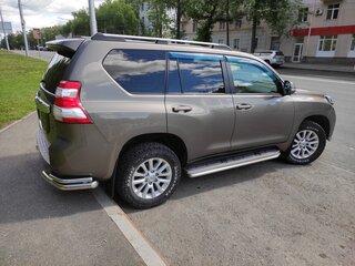 2014 Toyota Land Cruiser Prado 150 Series Рестайлинг 1, золотистый, 3350000 рублей, вид 3