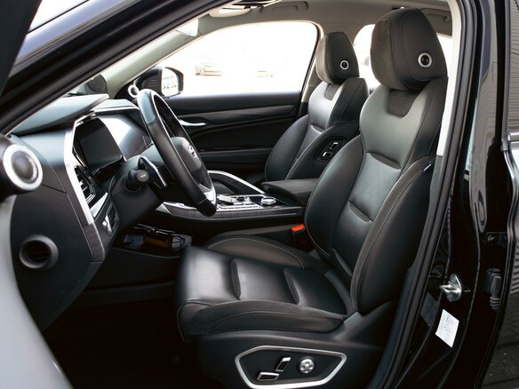 2023 Geely Tugella I, чёрный, 1875000 рублей - вид 26
