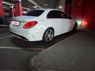 2015 Mercedes-Benz C-Класс 200 IV (W205), белый, 2400000 рублей, вид 3