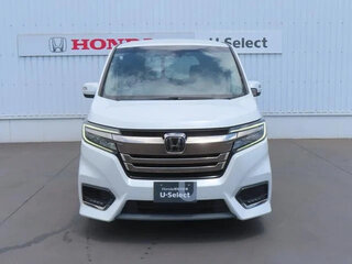 2020 Honda Stepwgn Spada V Рестайлинг, белый, 1580000 рублей, вид 1