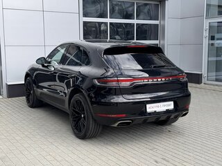 2019 Porsche Macan I Рестайлинг, чёрный, 4650000 рублей, вид 5