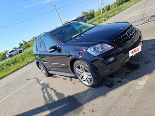 2007 Mercedes-Benz M-Класс 500 II (W164), чёрный, 1900000 рублей, вид 2