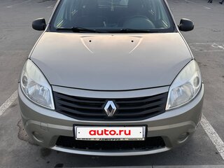 2010 Renault Sandero I, бежевый, 510000 рублей, вид 2