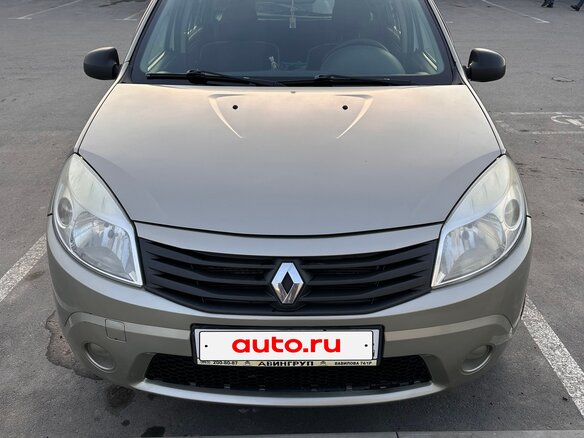 2010 Renault Sandero I, бежевый, 510000 рублей - вид 1