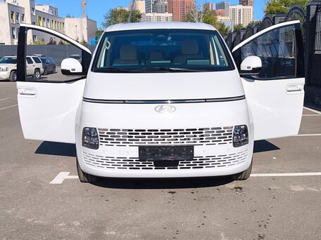 2025 Hyundai Staria I, белый, 5800000 рублей, вид 1