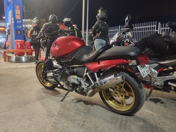 1999 BMW R 1100 R, красный, 330000 рублей - вид 4