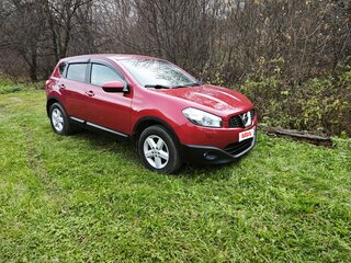 2013 Nissan Qashqai I Рестайлинг, красный, 1060000 рублей, вид 4