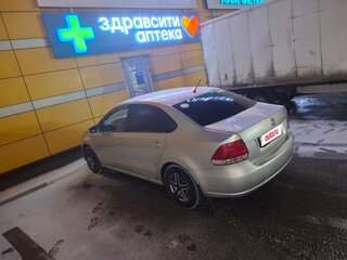 2013 Volkswagen Polo V, серебристый, 430000 рублей, вид 5