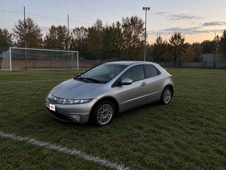 2006 Honda Civic VIII, серебристый, 444000 рублей, вид 1