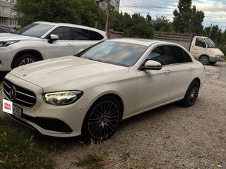 2021 Mercedes-Benz E-Класс 250 V (W213, S213, C238) Рестайлинг, белый, 4500000 рублей, вид 1