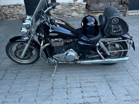 2011 Triumph Thunderbird 1600, чёрный, 850000 рублей, вид 3