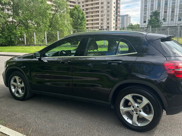 2019 Mercedes-Benz GLA 250 I (X156) Рестайлинг, чёрный, 2490000 рублей - вид 4