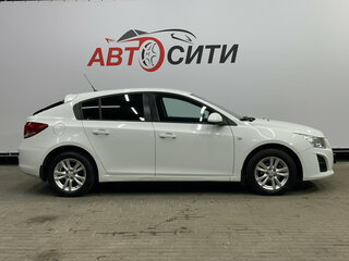 2013 Chevrolet Cruze I Рестайлинг, белый, 799000 рублей, вид 4