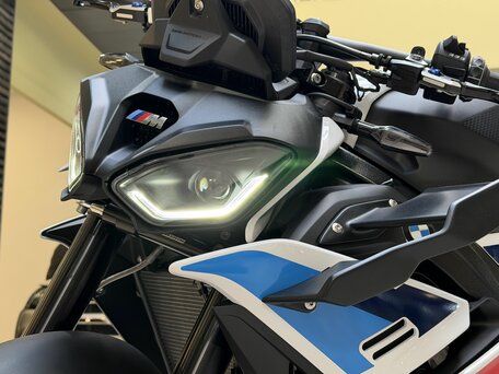 2025 BMW M 1000 R, белый, 2655000 рублей, вид 1