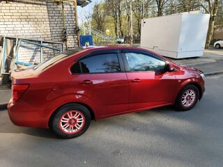 2012 Chevrolet Aveo II, красный, 650000 рублей, вид 4