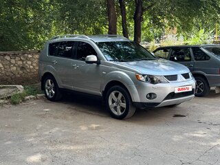 2007 Mitsubishi Outlander II, серебристый, 880000 рублей, вид 3