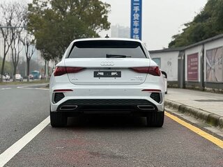 2022 Audi A3 Sportback 35 TFSI IV (8Y), белый, 1777777 рублей, вид 3
