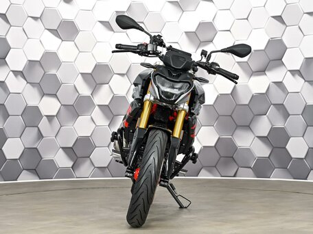 2024 BMW G 310 R, чёрный, 579000 рублей, вид 5