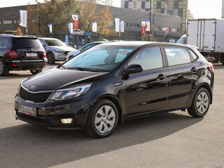 2016 Kia Rio III Рестайлинг, чёрный, 1159000 рублей, вид 2