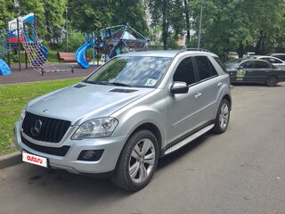 2008 Mercedes-Benz M-Класс 320 II (W164) Рестайлинг, серебристый, 1280000 рублей, вид 5