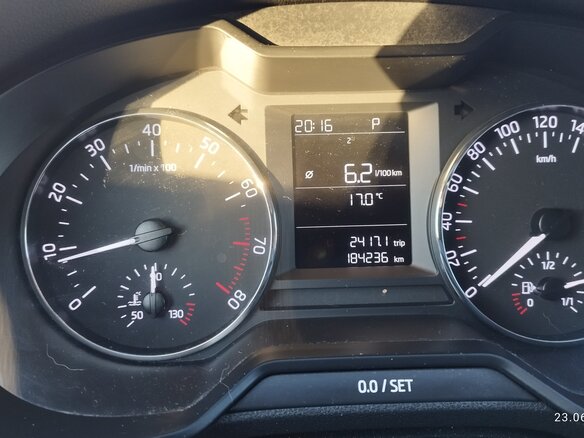 2013 Skoda Octavia III (A7), белый, 1080000 рублей - вид 17