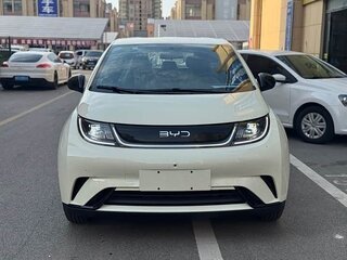 2026 BYD Dolphin 45.12 kWh I Рестайлинг, белый, 1570000 рублей, вид 2