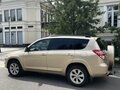 2011 Toyota RAV4 Long III (XA30) Рестайлинг, бежевый, 1700000 рублей