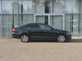 2013 Volkswagen Jetta VI, чёрный, 1070000 рублей, вид 4