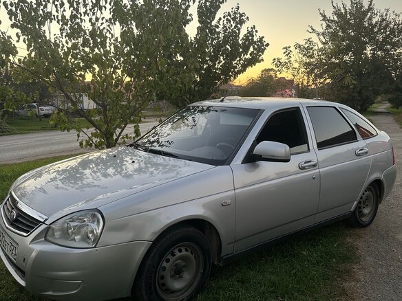 2013 Lada (ВАЗ) Priora I Рестайлинг, серебристый, 260000 рублей - вид 5