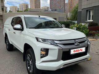 2019 Mitsubishi L200 V Рестайлинг, белый, 3100000 рублей, вид 2