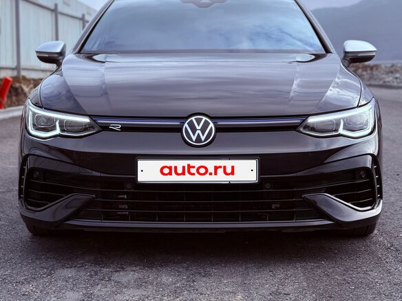 2021 Volkswagen Golf R VIII, чёрный - вид 1