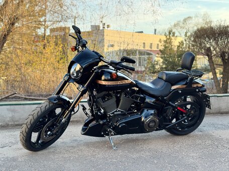 2016 Harley-Davidson Breakout, чёрный, 2290000 рублей, вид 1