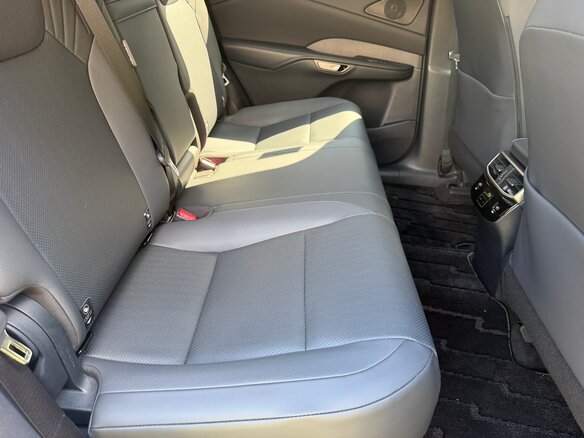 2025 Lexus RX 300 V, серый, 6990000 рублей - вид 16