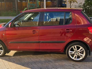 2008 Skoda Fabia II, пурпурный, 800000 рублей, вид 4