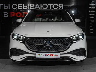 2026 Mercedes-Benz E-Класс 300 VI (W214, S214), белый, 9713000 рублей, вид 2