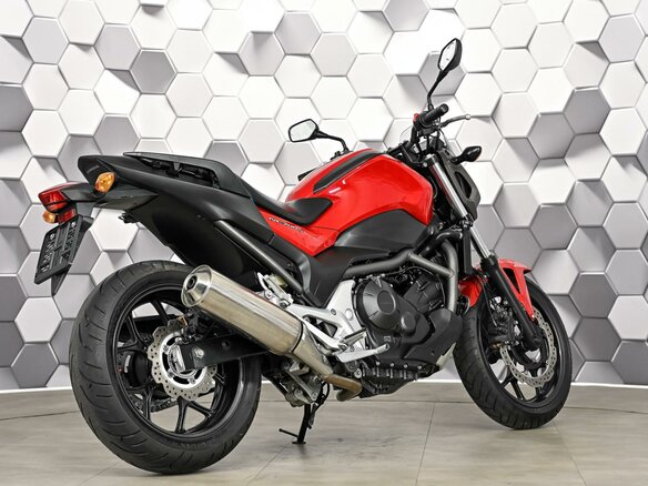 2013 Honda NC 700S, красный, 497000 рублей - вид 6