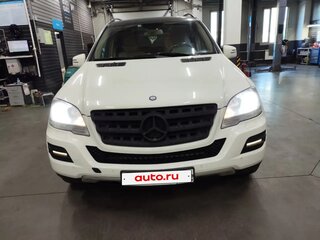 2011 Mercedes-Benz M-Класс 300 II (W164) Рестайлинг, белый, 2000000 рублей, вид 1