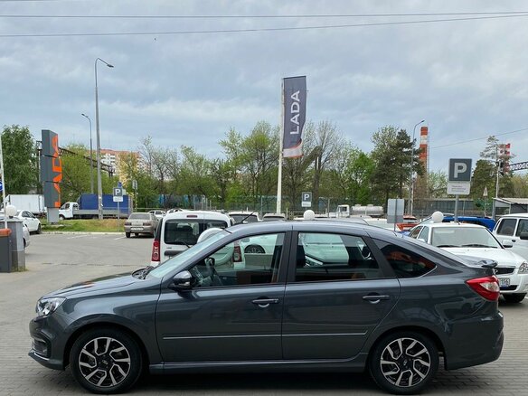 2026 Lada (ВАЗ) Granta Sportline I Рестайлинг, серый, 1424000 рублей - вид 9